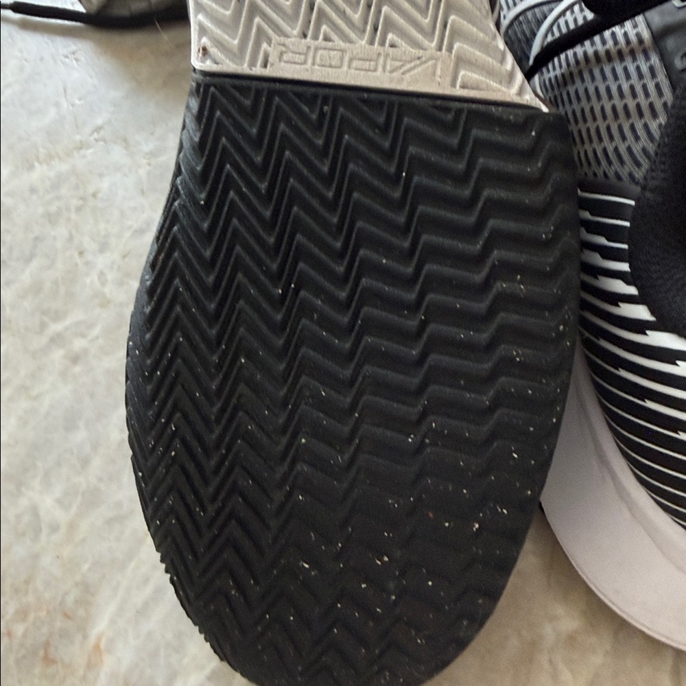 Women’s Vapor Pro Black & White TENNIS Shoes 8.5 - Picture 7 of 8